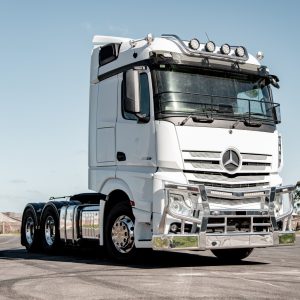 2022 Mercedes Benz 2658
