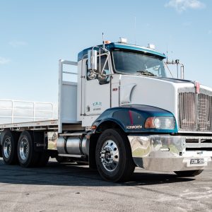 2010 Kenworth T402