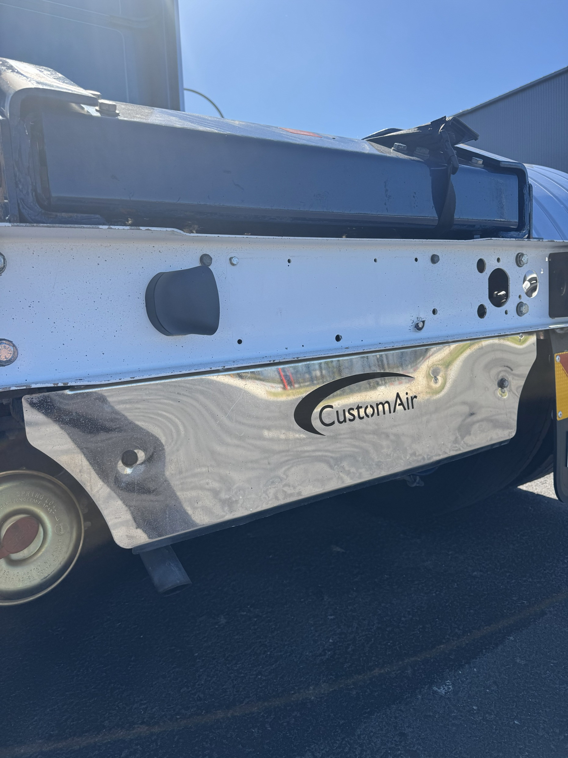 2019 Kenworth T909 image 7