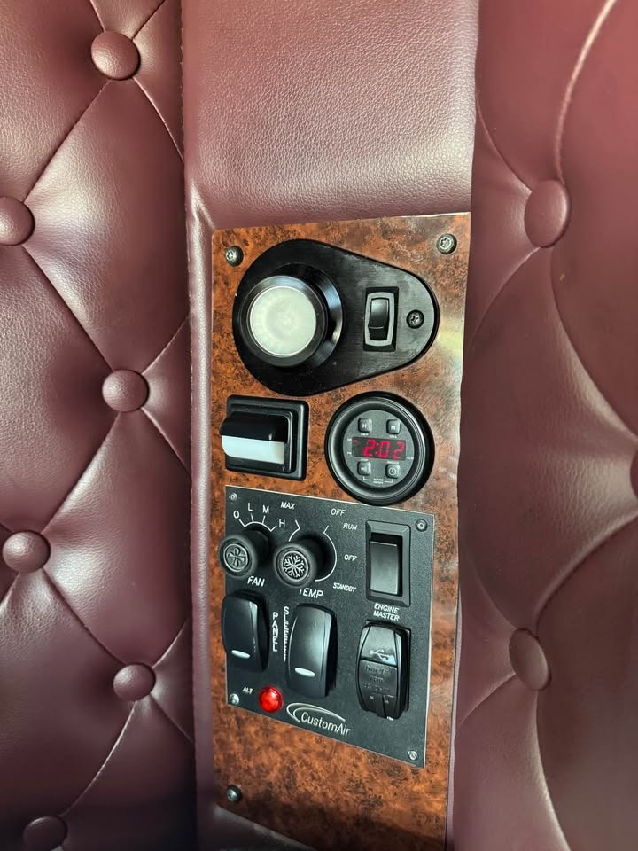 2017 Kenworth K200 image 30