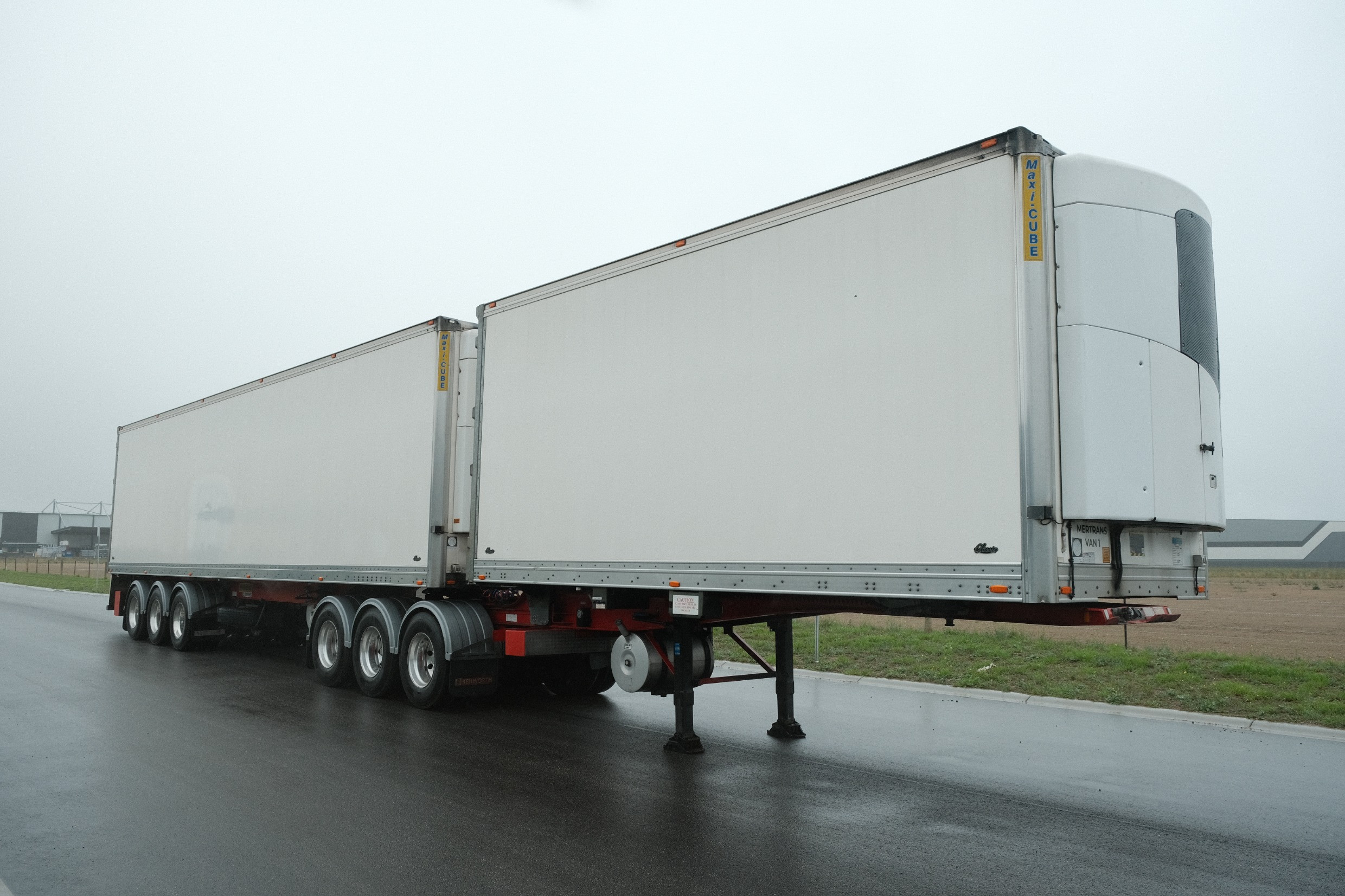 2015 Maxitrans B/D Combination
