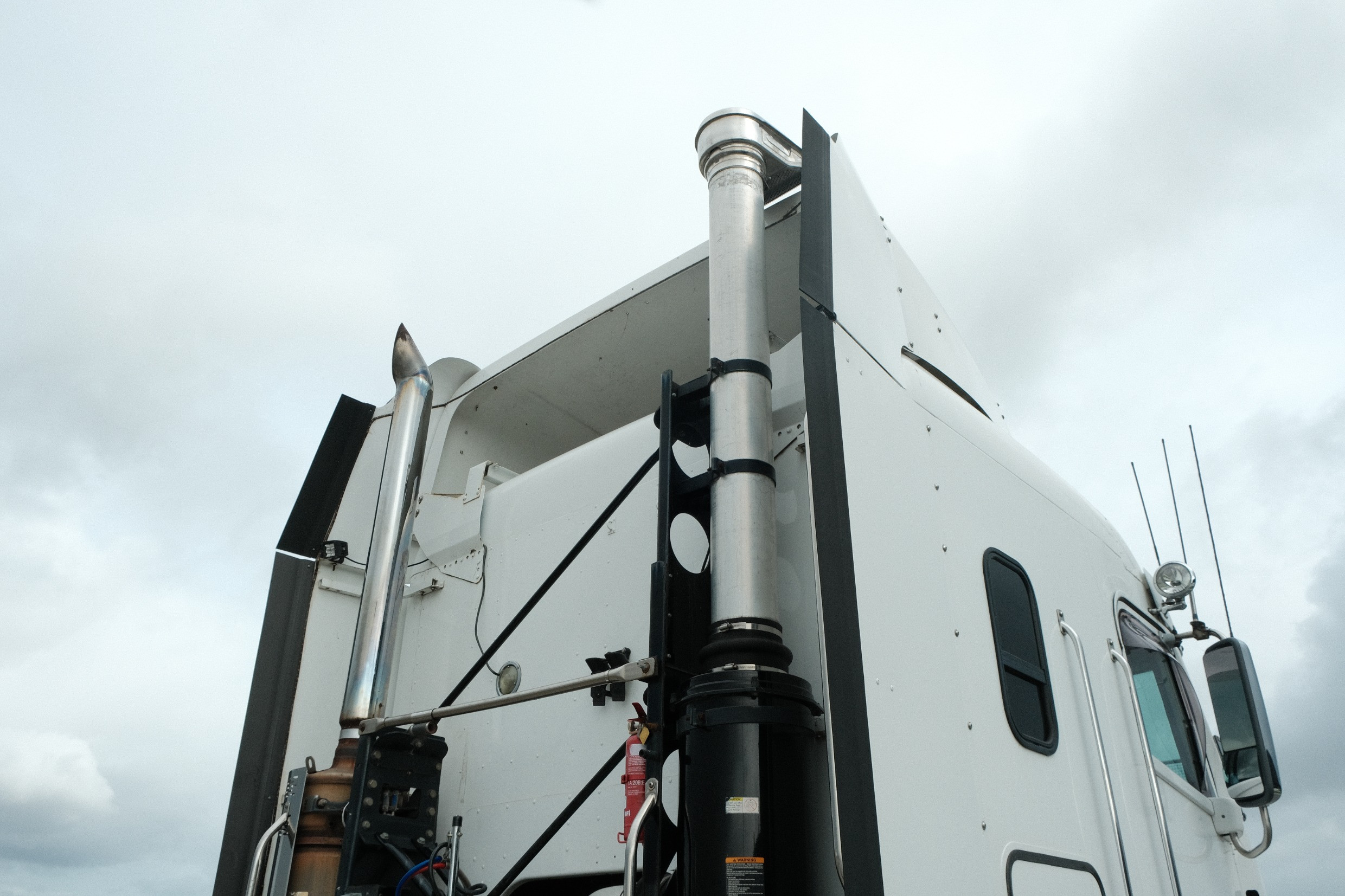 2013 Freightliner Argosy image 13
