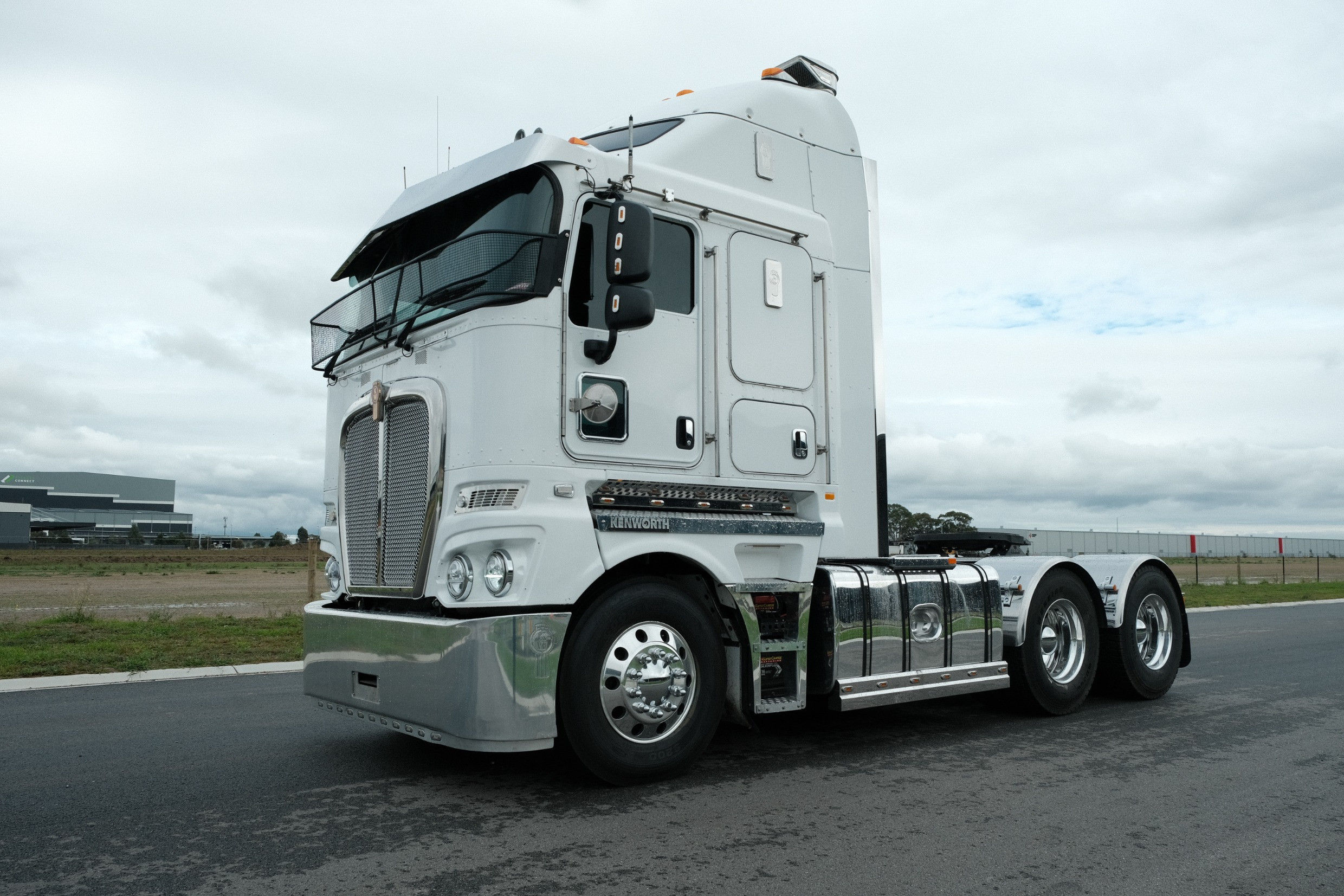 2023 Kenworth K200 image 10