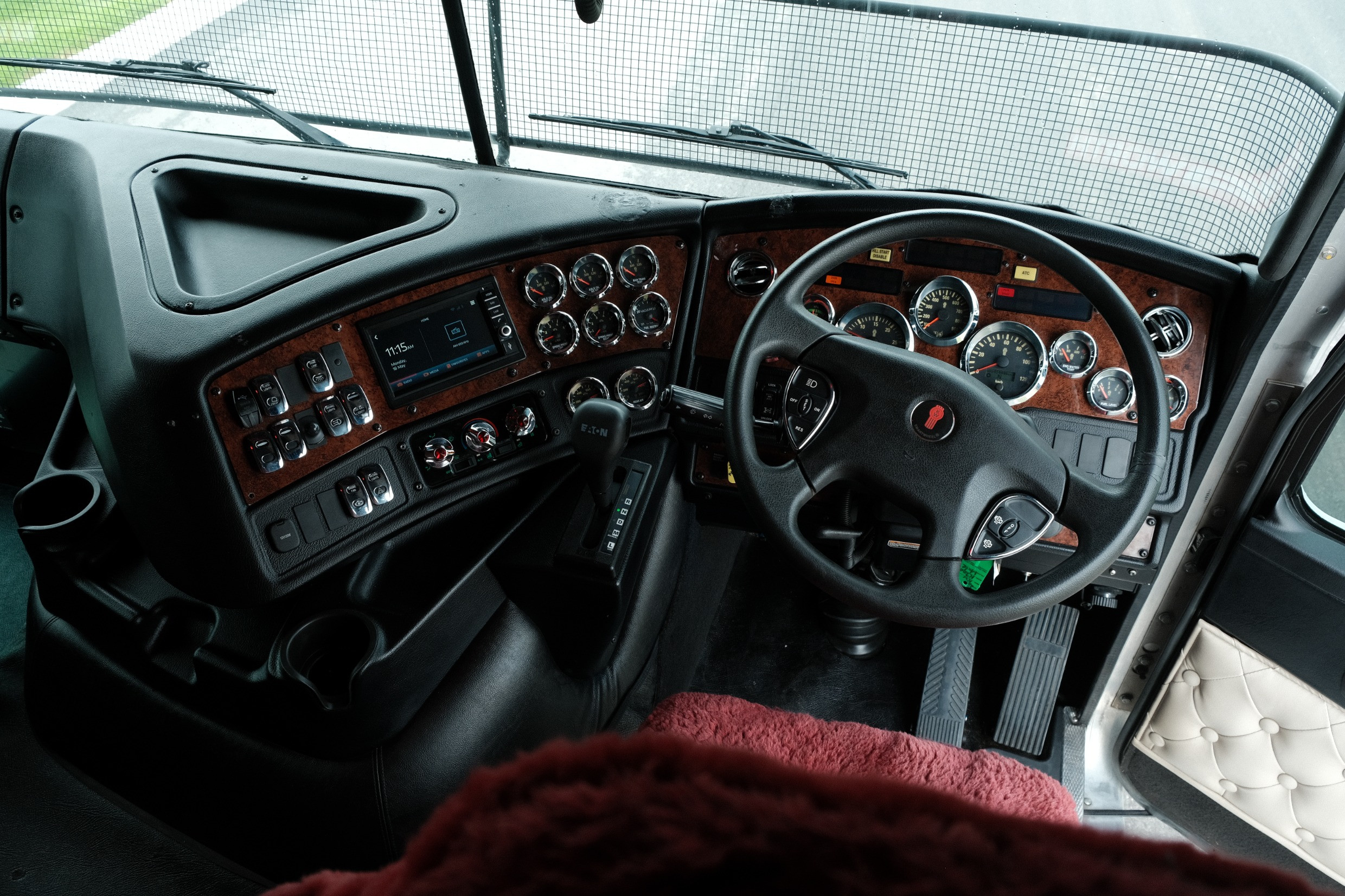 2023 Kenworth K200 image 15