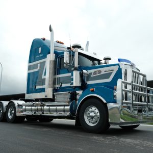 2019 Kenworth T909