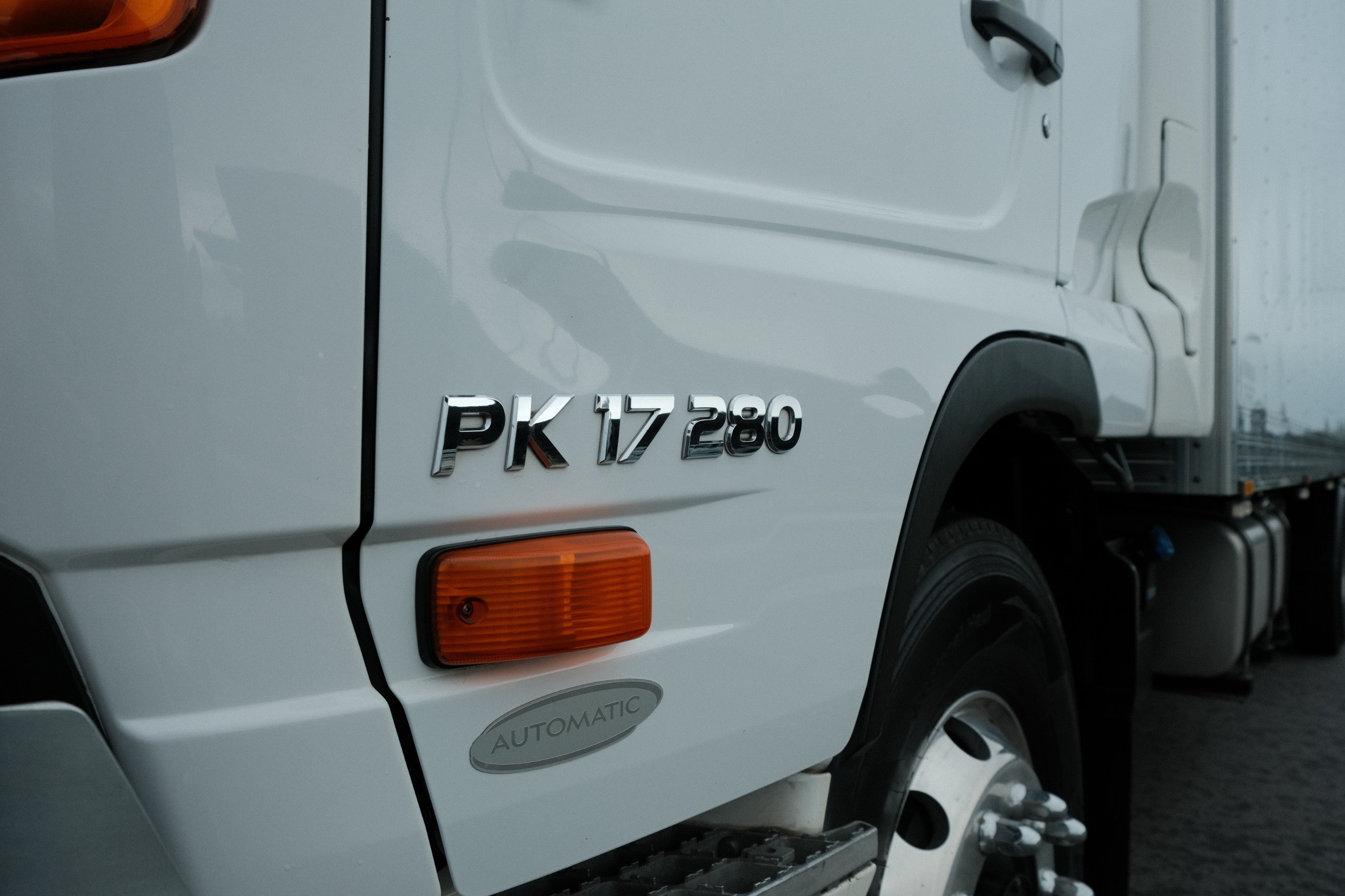 2017 UD PK17 280 image 10